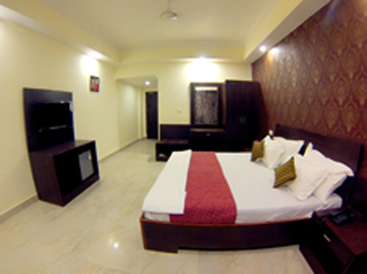 Anurag Hotel Katra  Exterior photo